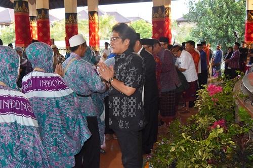 Bupati Giri Prasta Lepas 130 calon Jemaah Haji Asal Badung